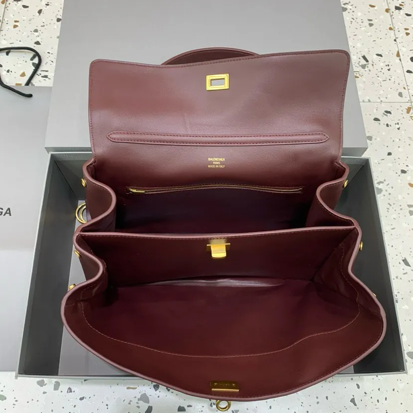 Baleenciaga Rodeo Bag Medium Size, Chestnut Brown