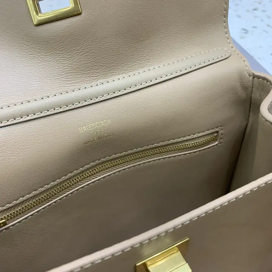 Baleenciaga Rodéo Bag Small Peach