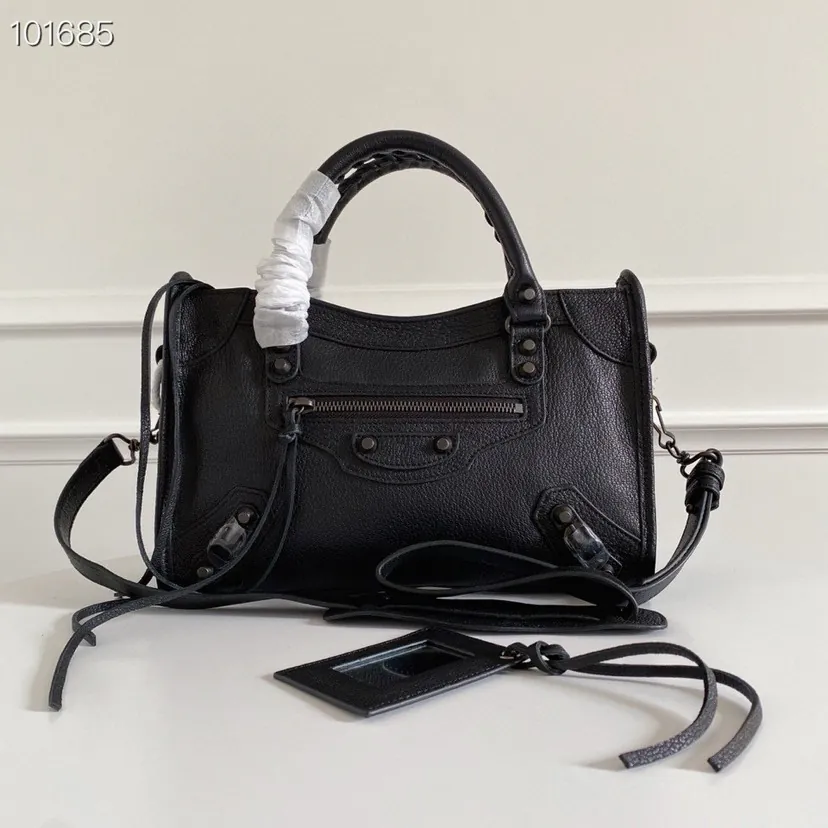 BaleNcia GA Motorcycle Bag Classic Design, Black with Bronze Nails