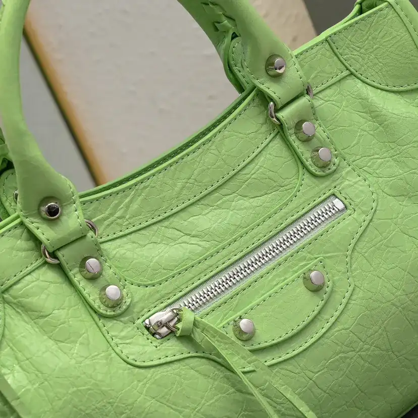 Baja 'Timeless Tears' Motorcycle Bag