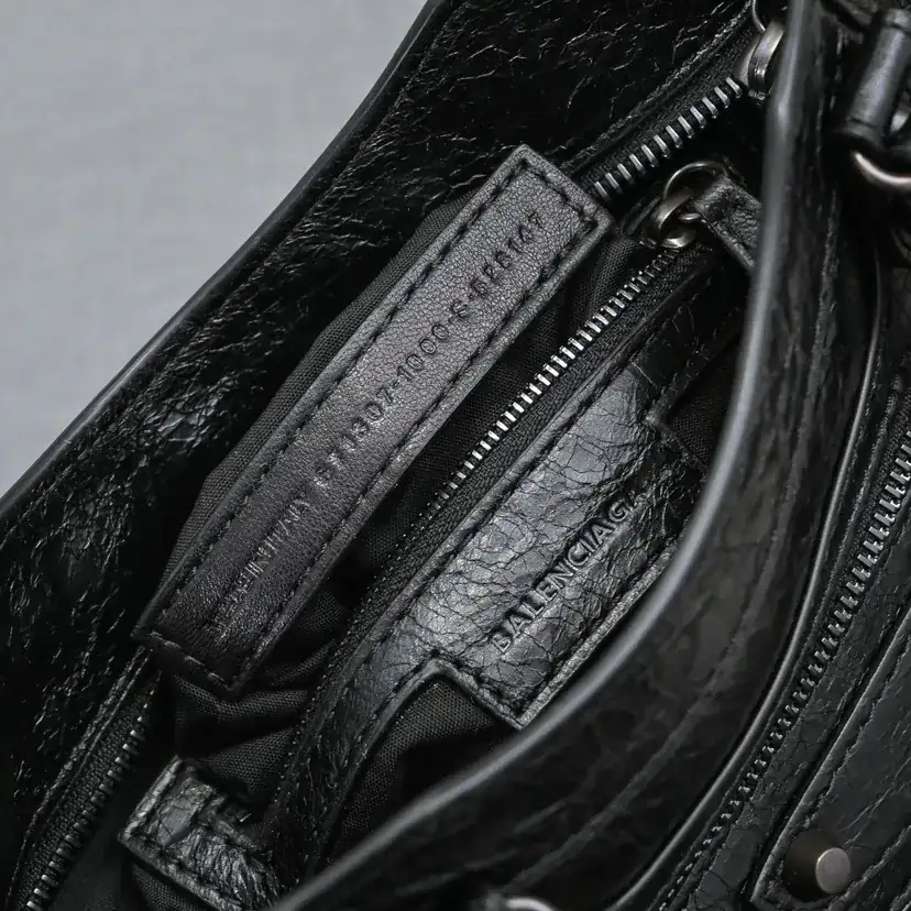 Baja 'Time Tears' Motorcycle Bag Classic Series