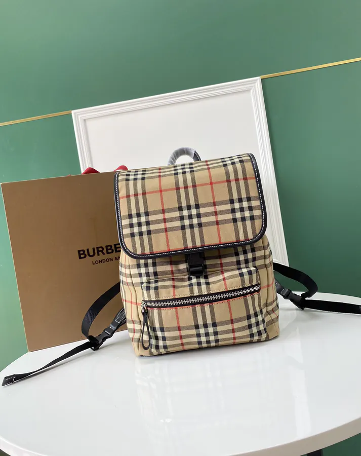 B's New Backpack Cute Style with Classic Pattern