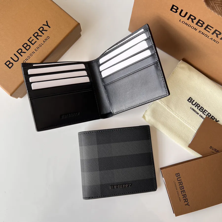P190 London Check Wallet