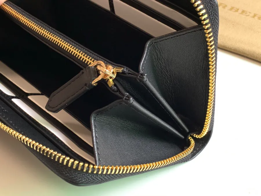 P220 London Check Zip Wallet