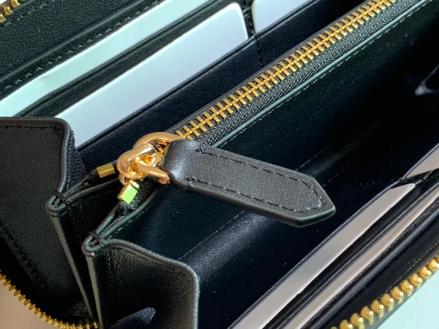 P220 London Check Zip Wallet
