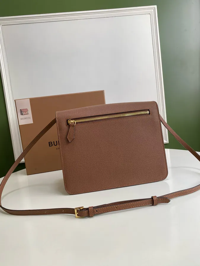 P530 B House Grained Leather Patchwork Crossbody Bag