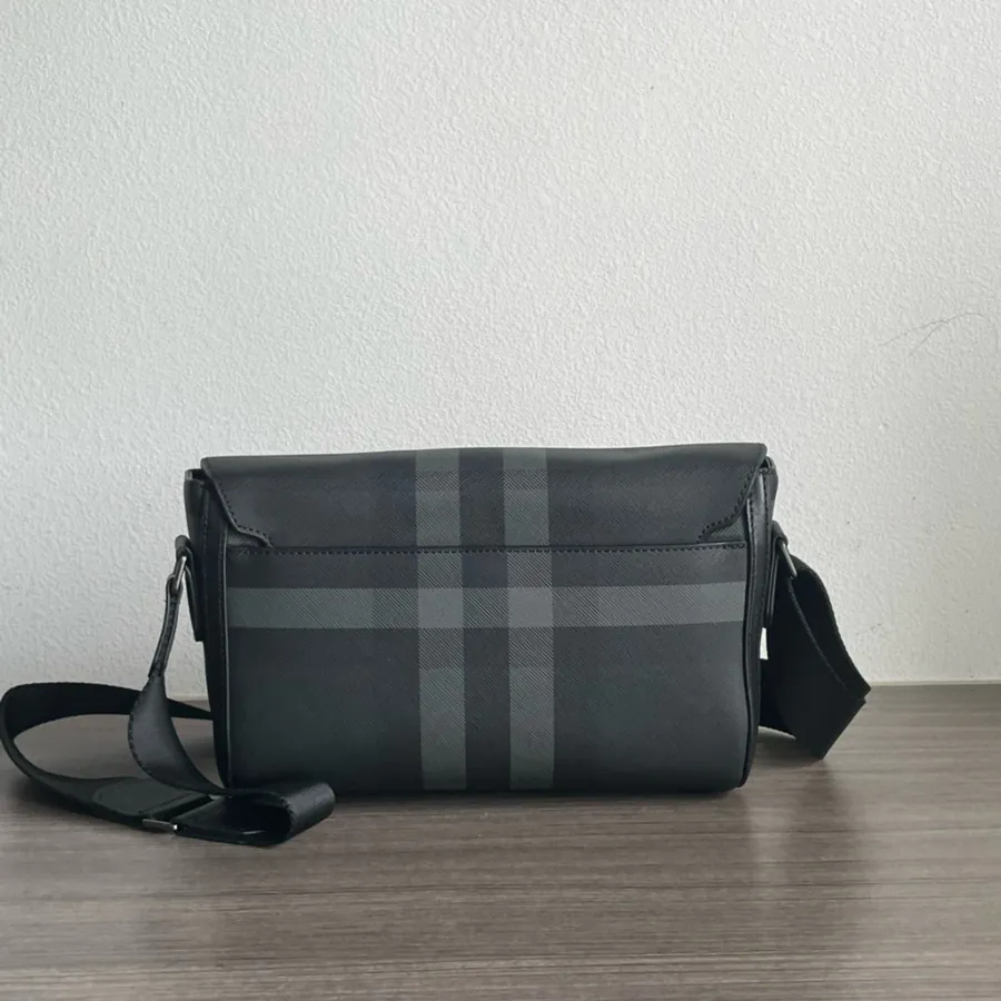 P450 B Brand New Messenger Bag