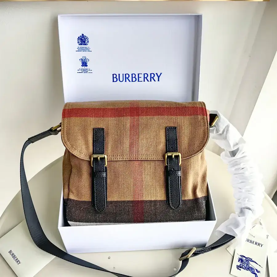 Classic Mens Canvas Postman Bag