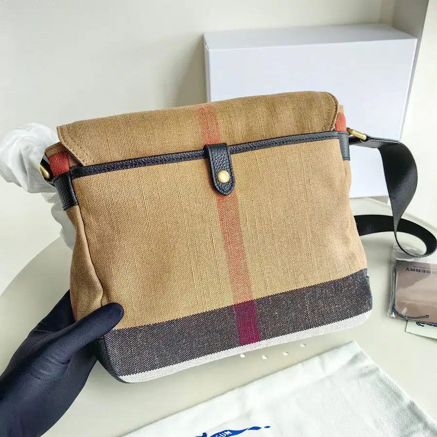 Classic Mens Canvas Postman Bag