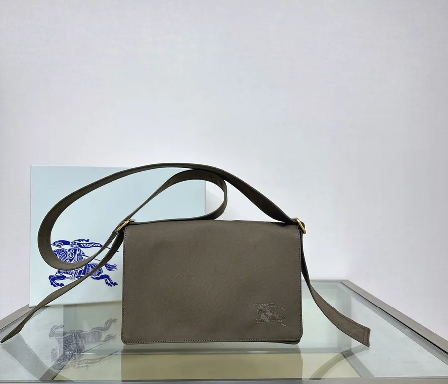 Burberry Latest Tote Bag, Unisex Adjustable Shoulder Strap