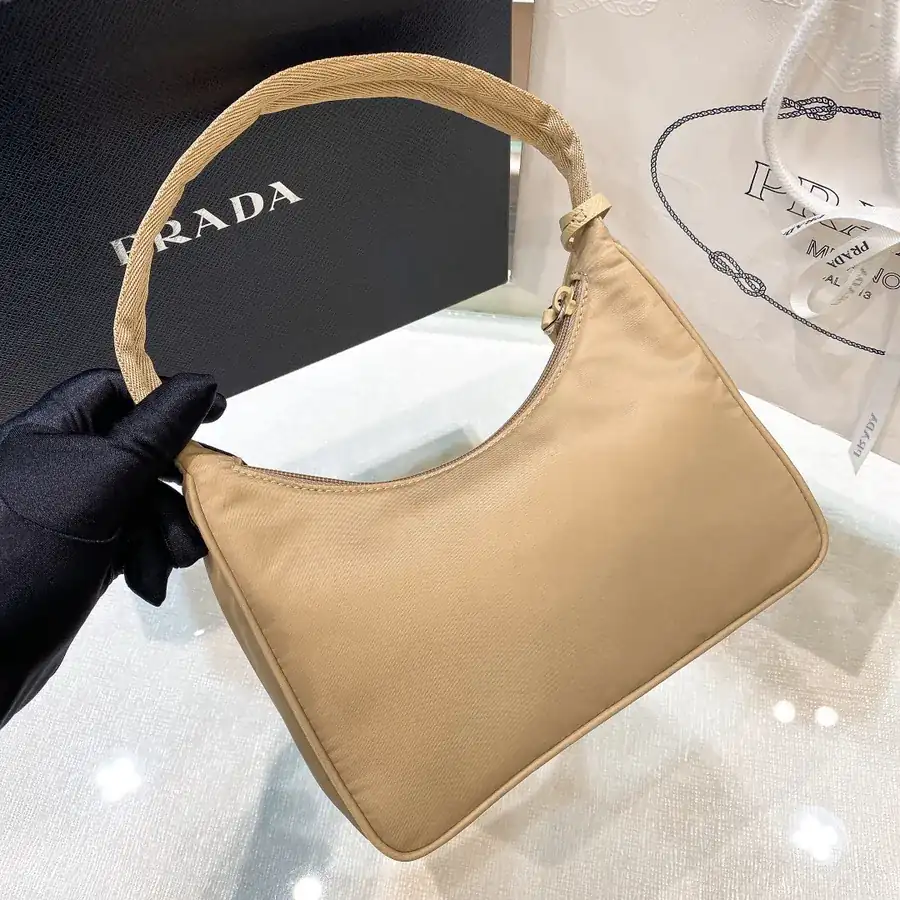 1ne515 Re Edition 2000 Hobo Crossbody Bag