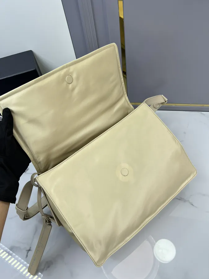 P Family New Hobo Bag Desert Color