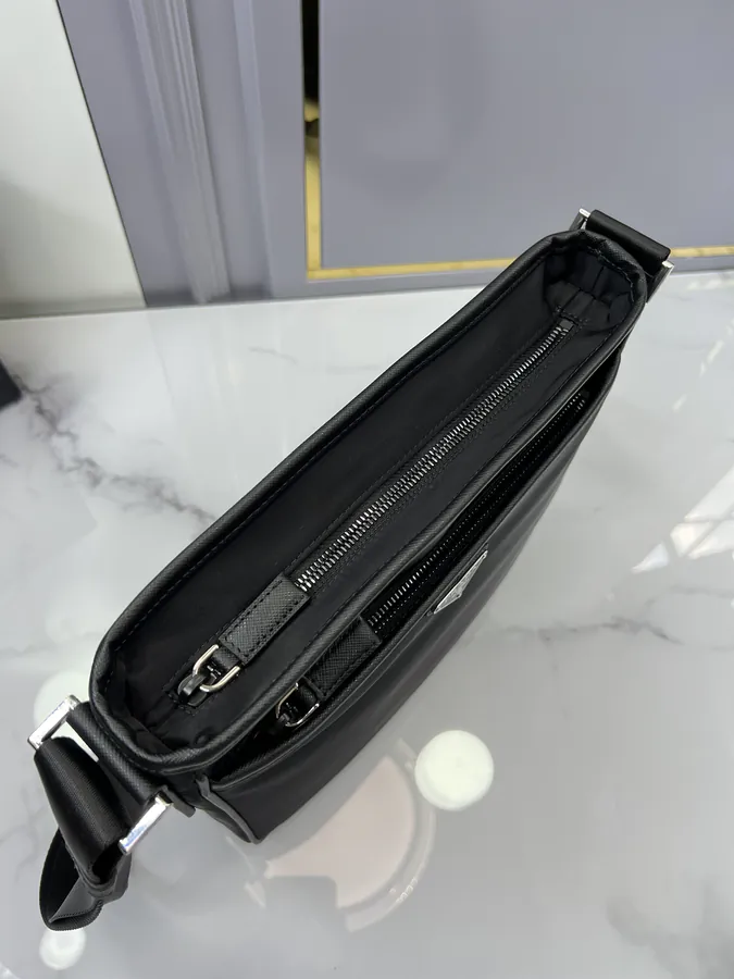 P480 Nylon Messenger Bag 2VH797