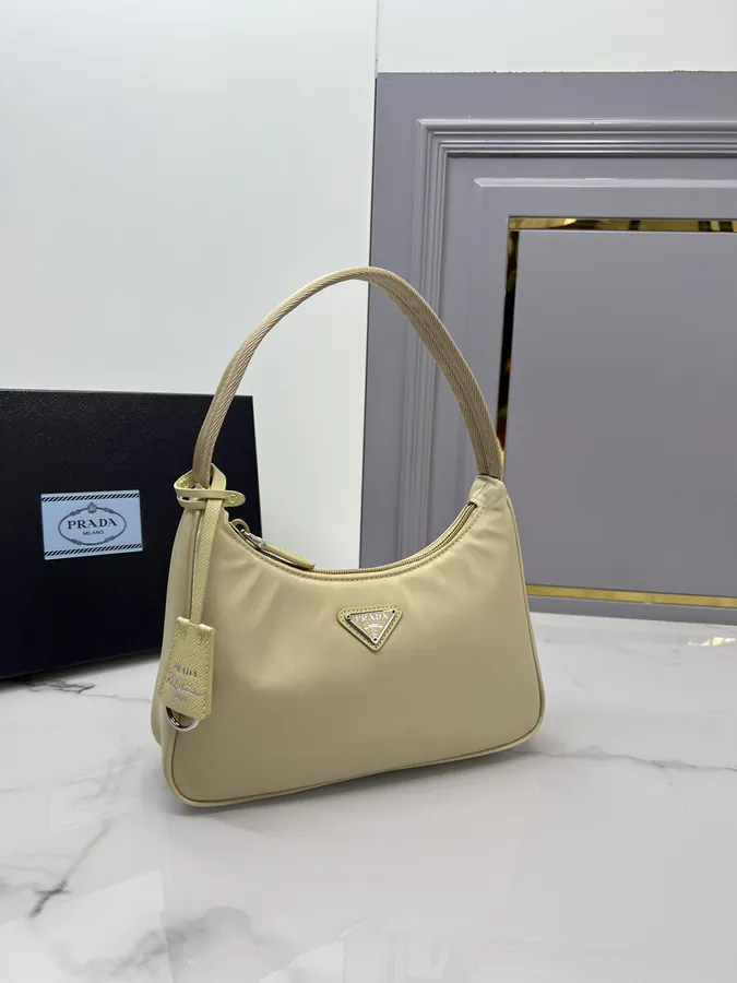 1ne515 Re Edition 2000 Desert Color Hobo Crossbody Bag