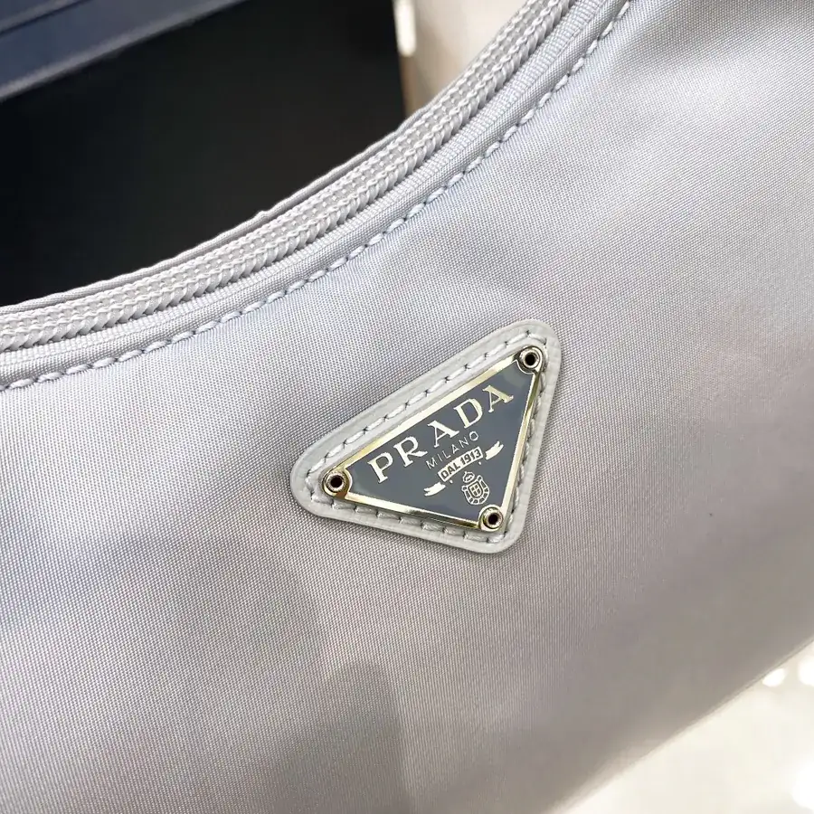 1ne515 Re Edition 2000 Hobo Crossbody Bag
