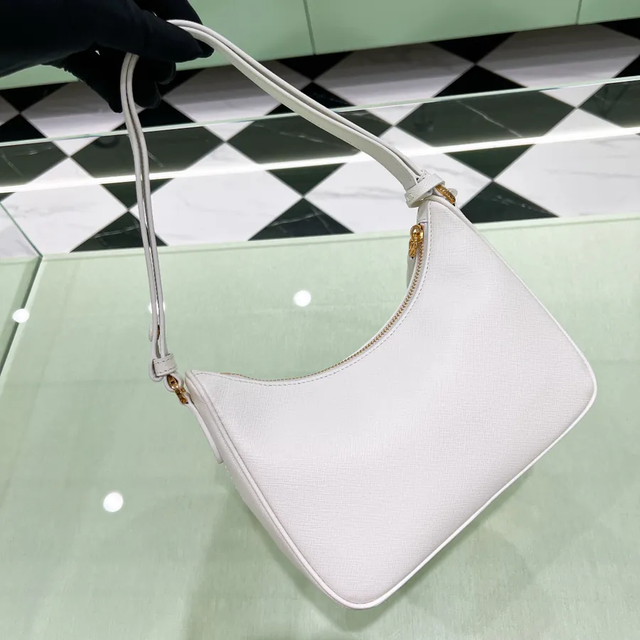 Hobo 2005 Crosshatch Calfskin Crossbody Bag 1BC204