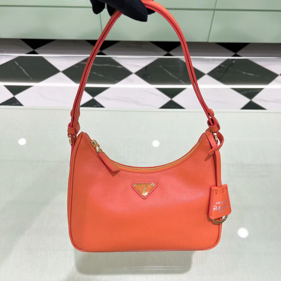 Hobo 2005 Crosshatch Calfskin Shoulder Bag