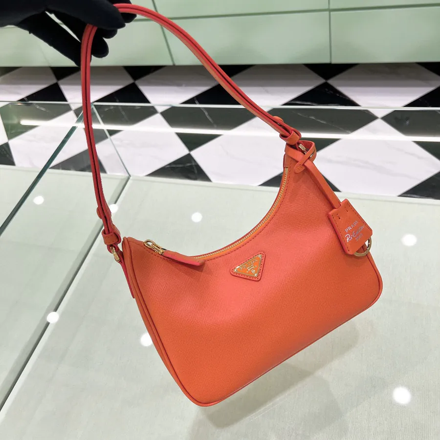 Hobo 2005 Crosshatch Calfskin Shoulder Bag