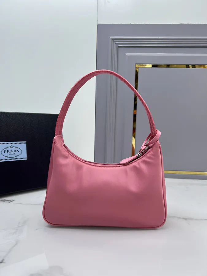 1ne515 Re Edition 2000 Sakura Pink Hobo Crossbody Bag
