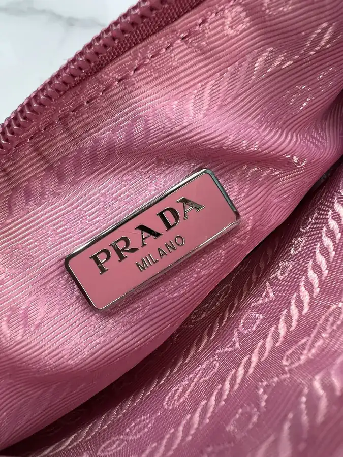 1ne515 Re Edition 2000 Sakura Pink Hobo Crossbody Bag