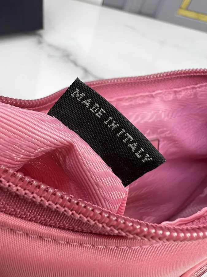 1ne515 Re Edition 2000 Sakura Pink Hobo Crossbody Bag