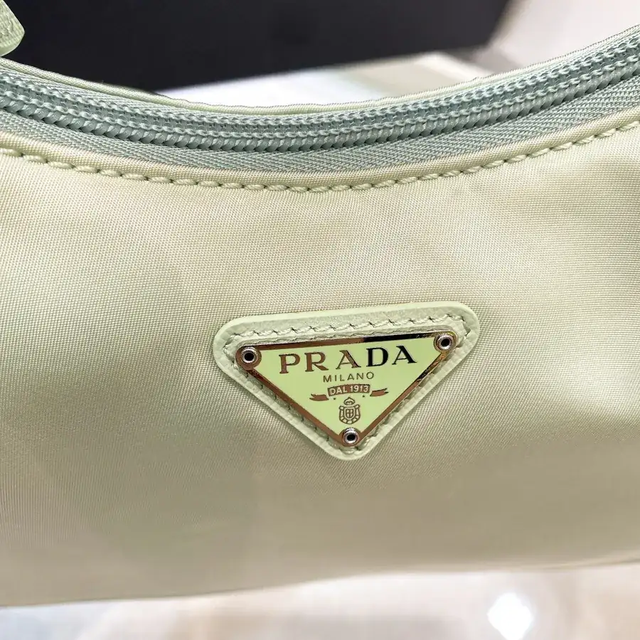 1ne515 Re Edition 2000 Hobo Crossbody Bag