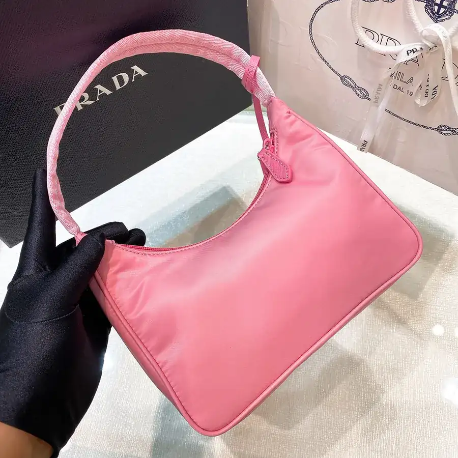 1ne515 Re Edition 2000 Sakura Pink Hobo Crossbody Bag