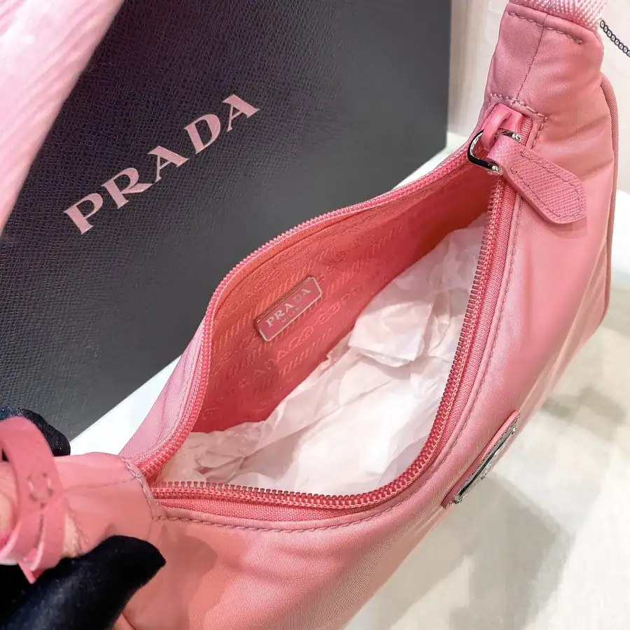 1ne515 Re Edition 2000 Sakura Pink Hobo Crossbody Bag