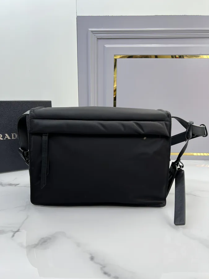 P630 New Arrival Hobo Bag in Desert Color