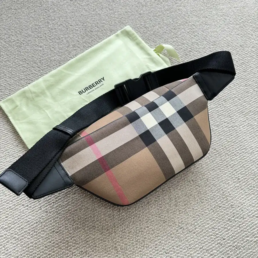 P500 Vintage Style Bucket Bag