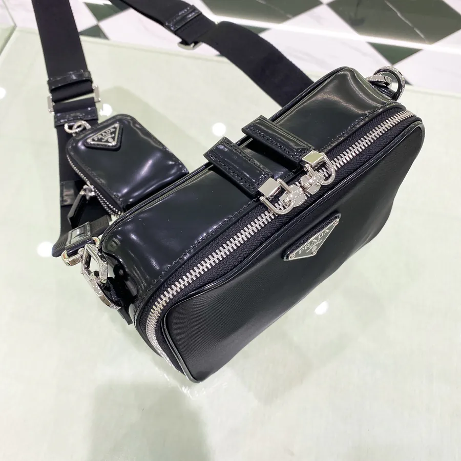 P650 New Launch 2VH070 Men's Brique Camera Bag
