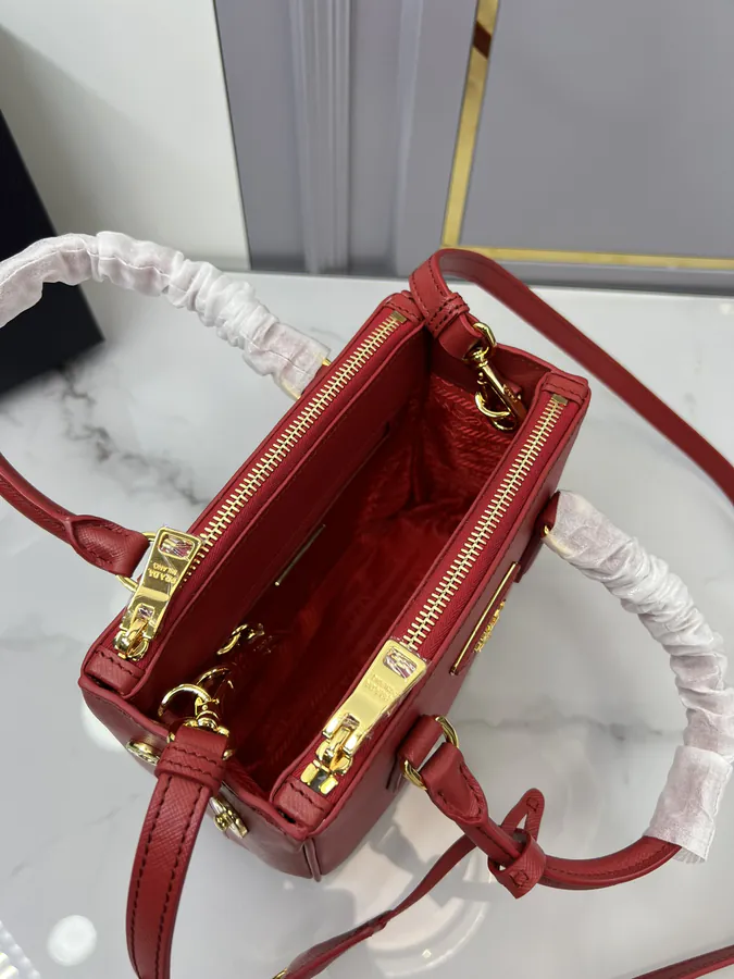 P750 Galleria Handbag Mini Killer Bag with Detachable Strap