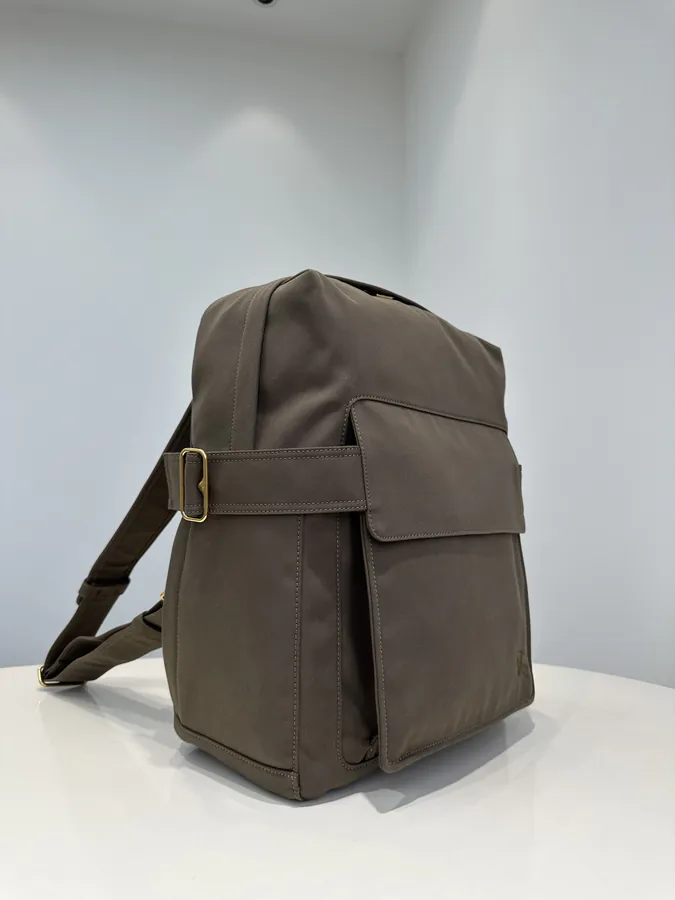 Burberry P650 Classic Trench Inspired Tote