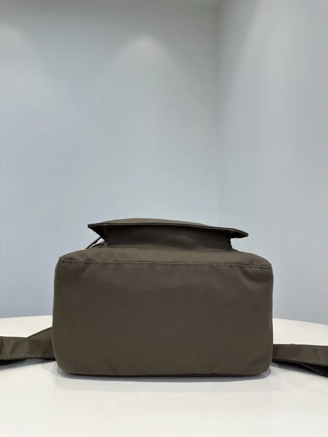 Burberry P650 Classic Trench Inspired Tote