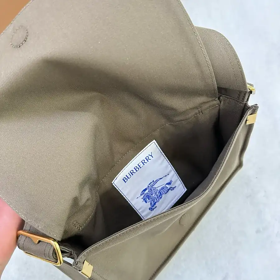 New Trench Crossbody Bag in Hunter Beige