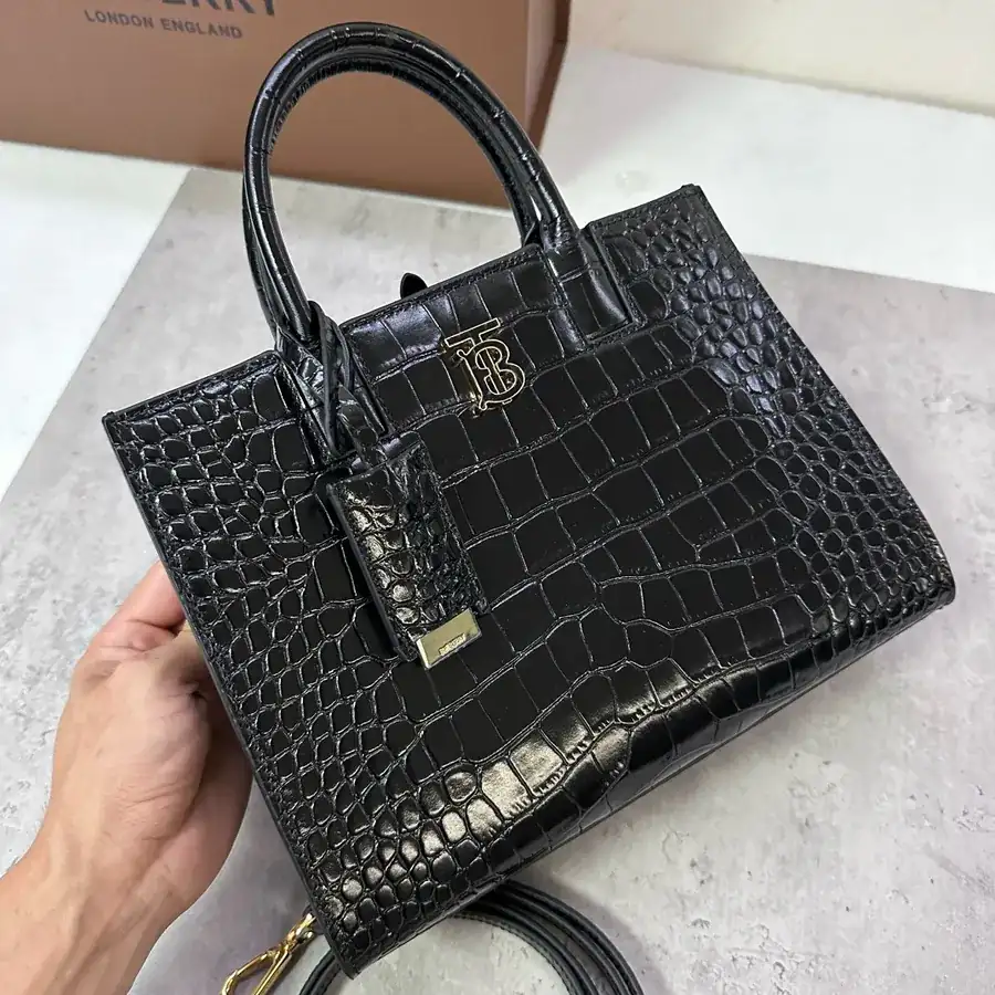 B Family 550 Minimalist Tote Bag with Crocodile Grained Leather
