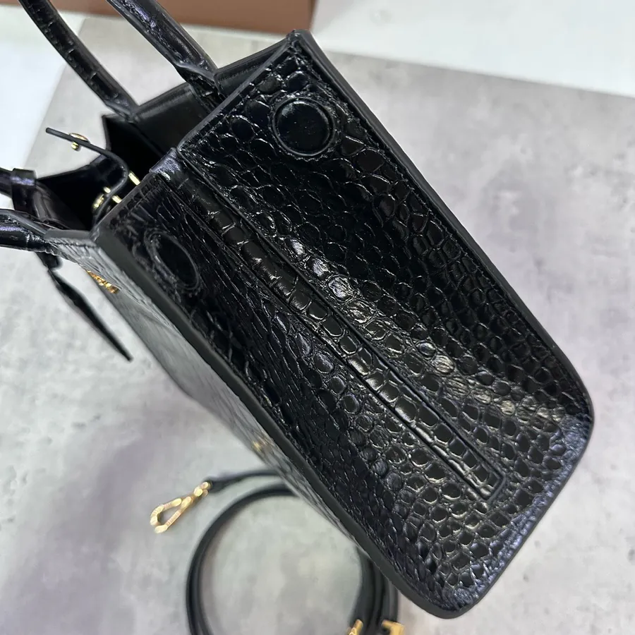 B Family 550 Minimalist Tote Bag with Crocodile Grained Leather
