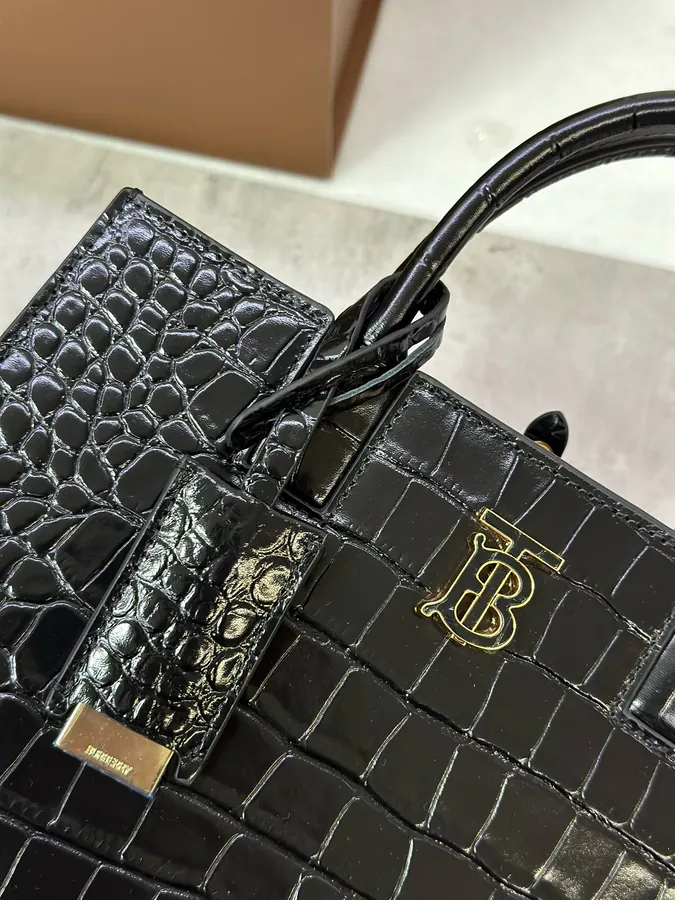 B Family 550 Minimalist Tote Bag with Crocodile Grained Leather