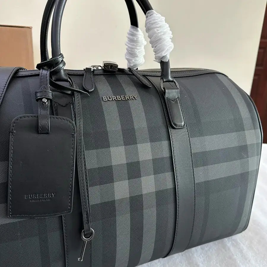 Burberry Boston Travel Bag in Deep Birch Brown