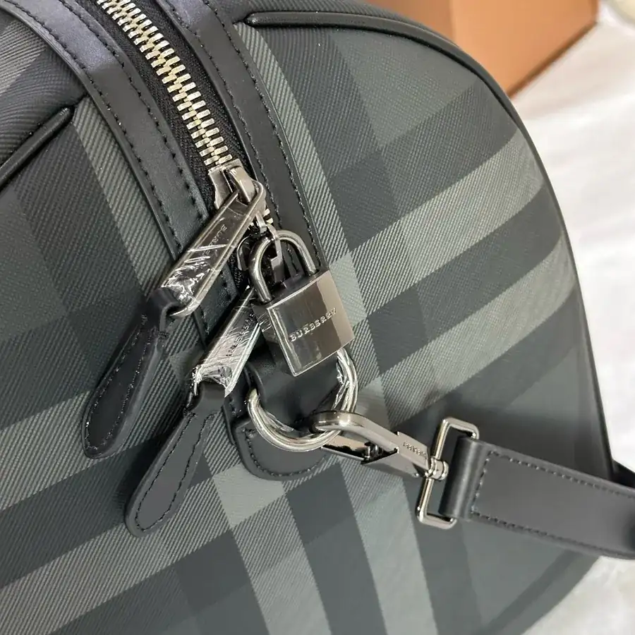 Burberry Boston Travel Bag in Deep Birch Brown
