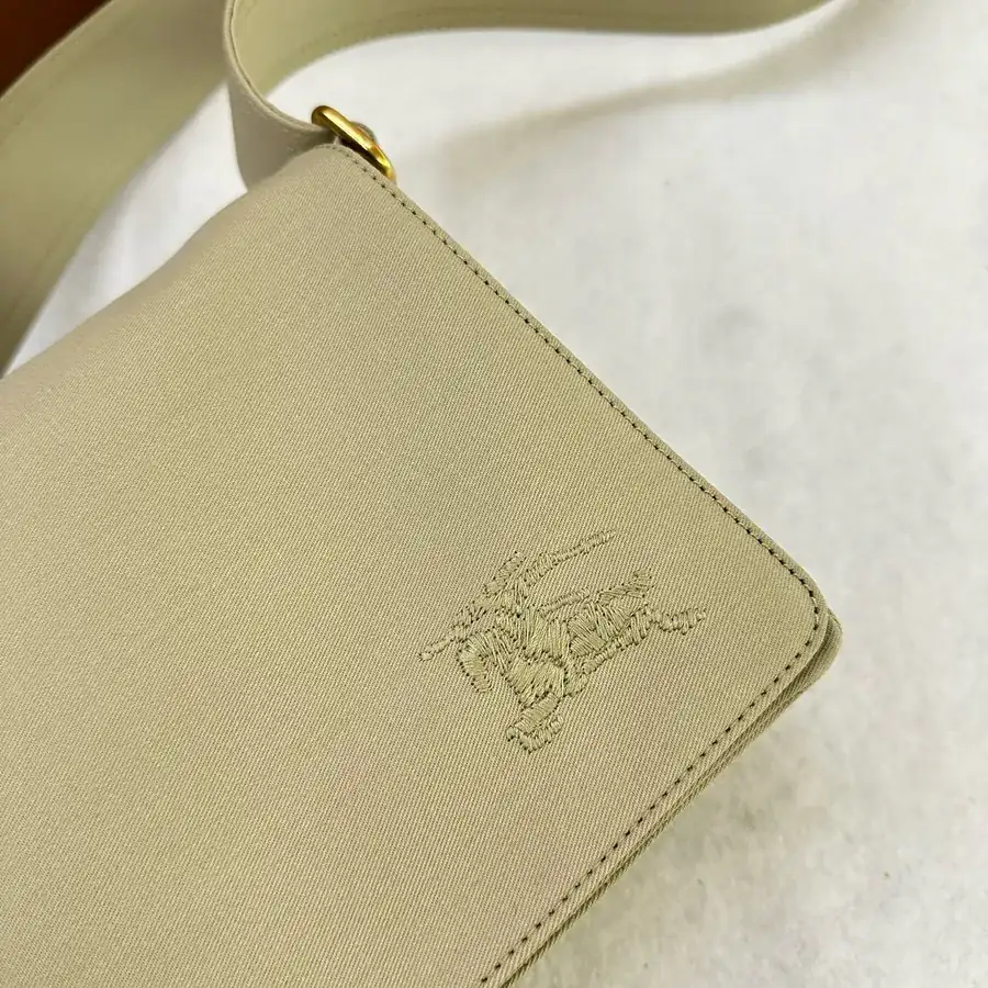 New Trench Crossbody Bag in Hunter Beige