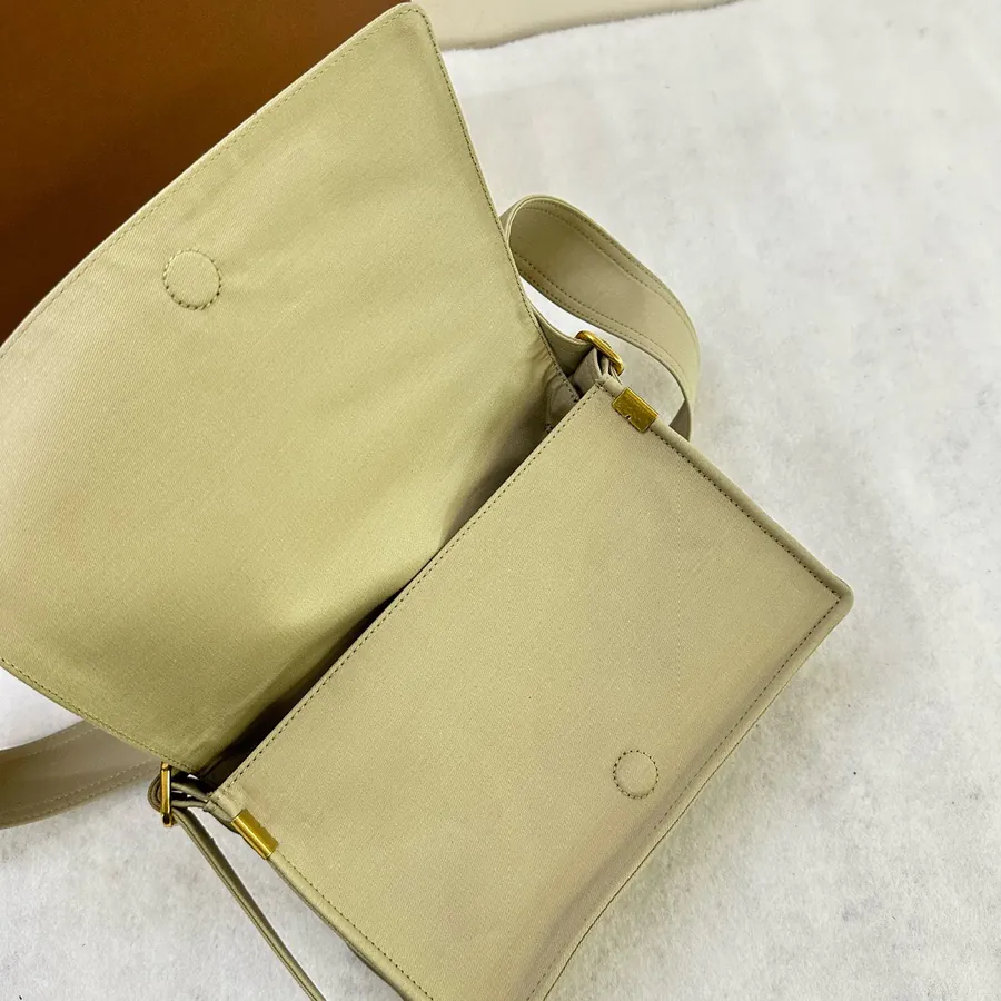 New Trench Crossbody Bag in Hunter Beige
