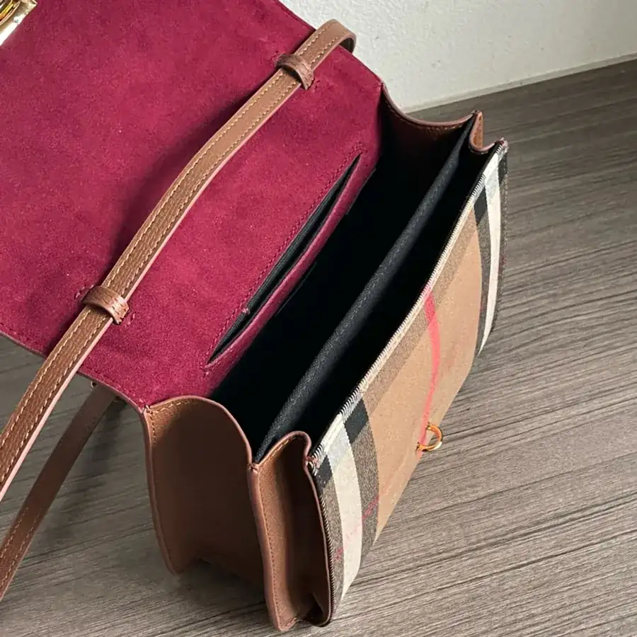 P450 B Grain Leather and House Check Pattern Crossbody Bag