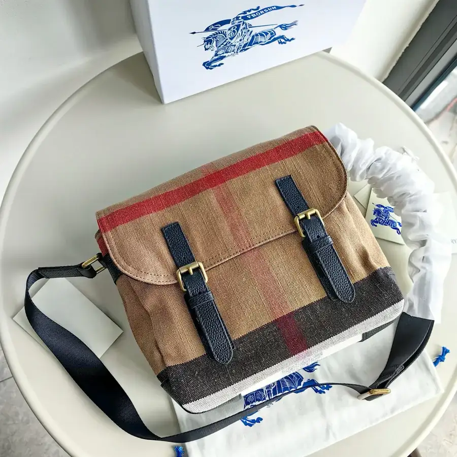 Classic Mens Canvas Postman Bag