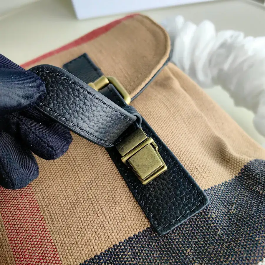 Classic Mens Canvas Postman Bag