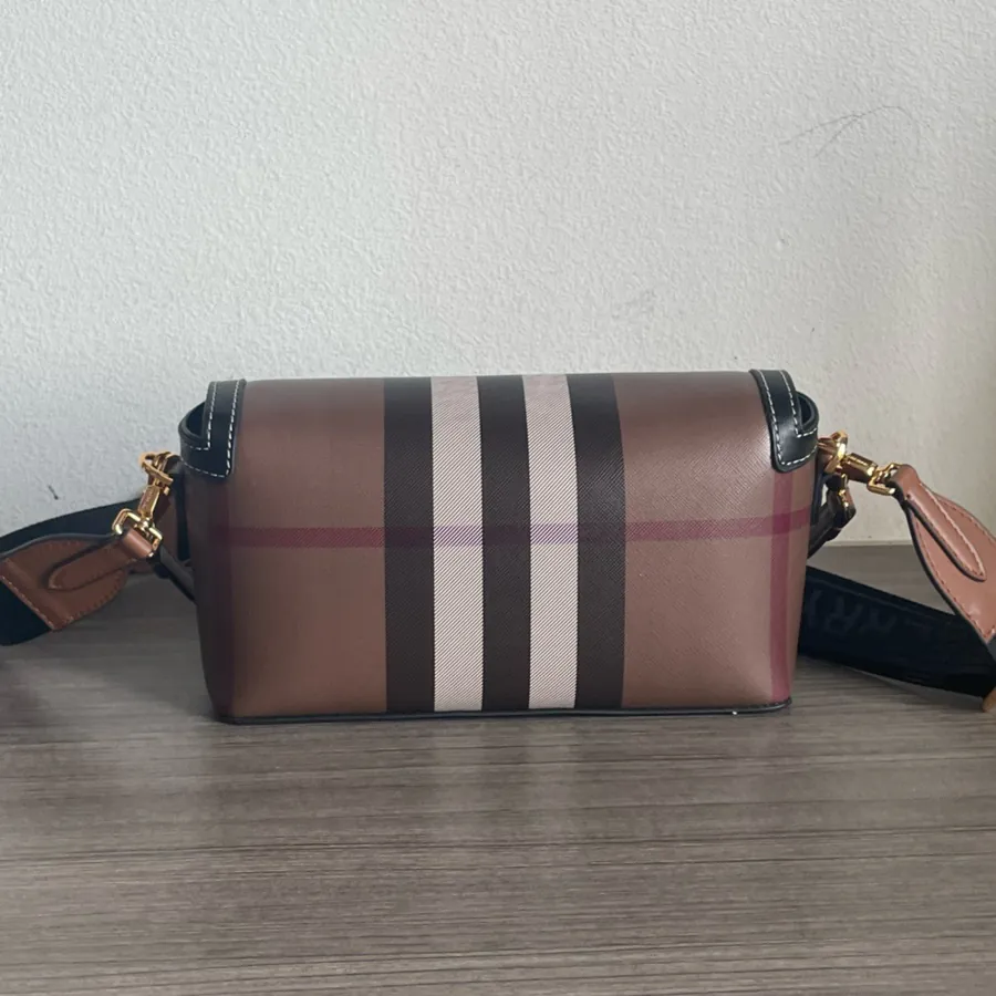 Burberry Ladies Crossbody Bag with Handle and Shoulder Strap