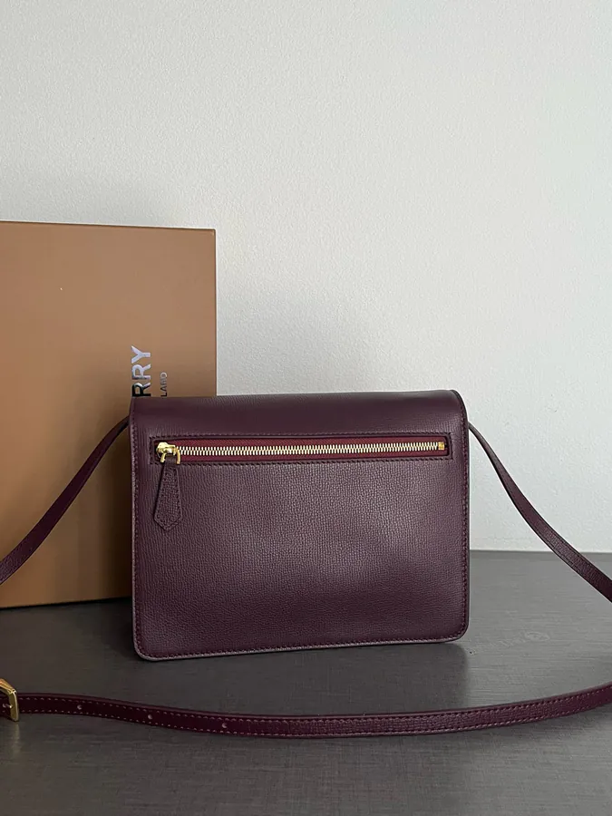 P450 B Grain Leather and House Check Slope Bag