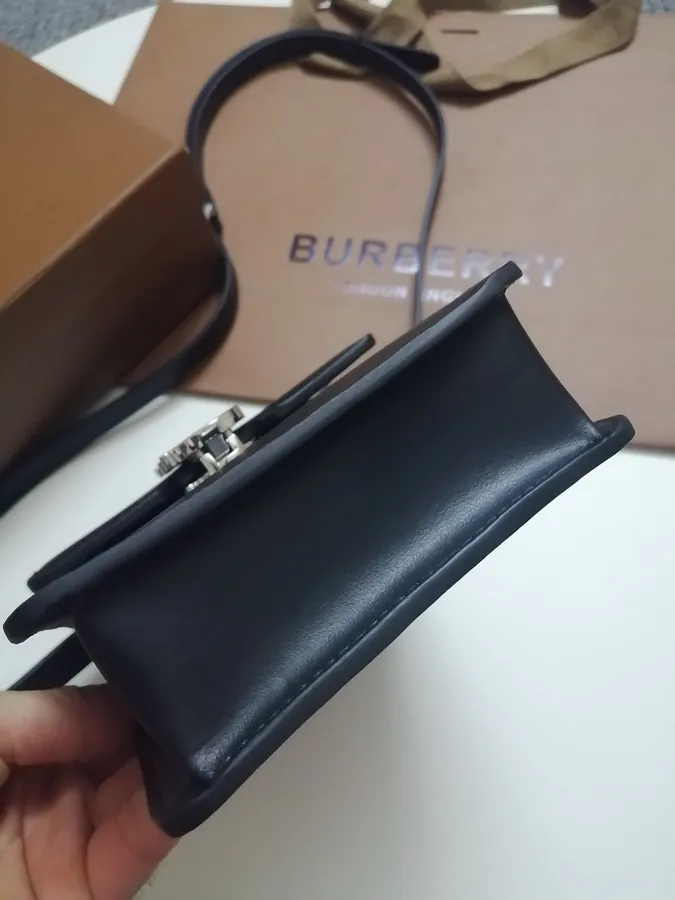 B Family New Mini Stand Up Robin Bag