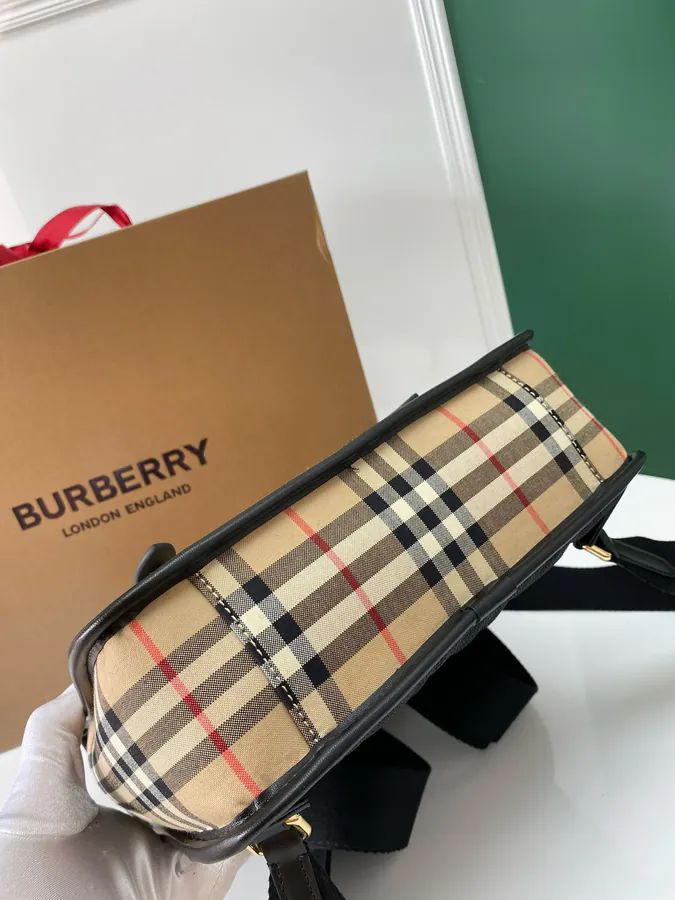 550 B Vintage Check Double Shoulder Bag