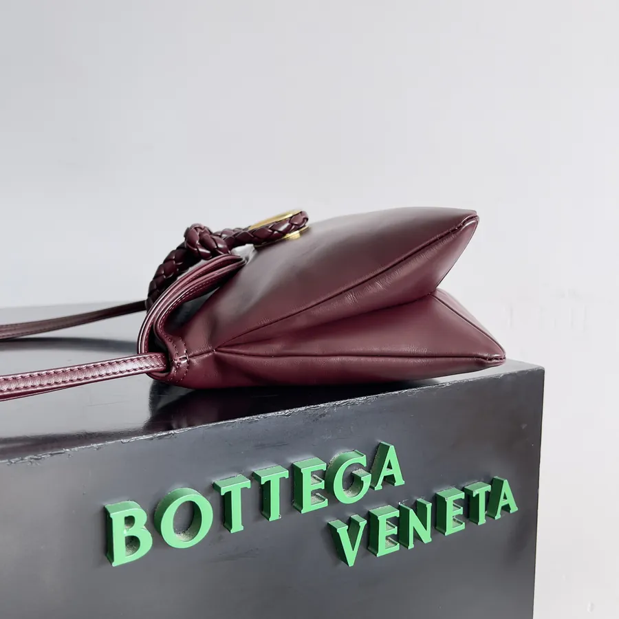 Bottega Veneta Ladies Logo Tote Bag, Smooth Leather, Sleek and Sophisticated